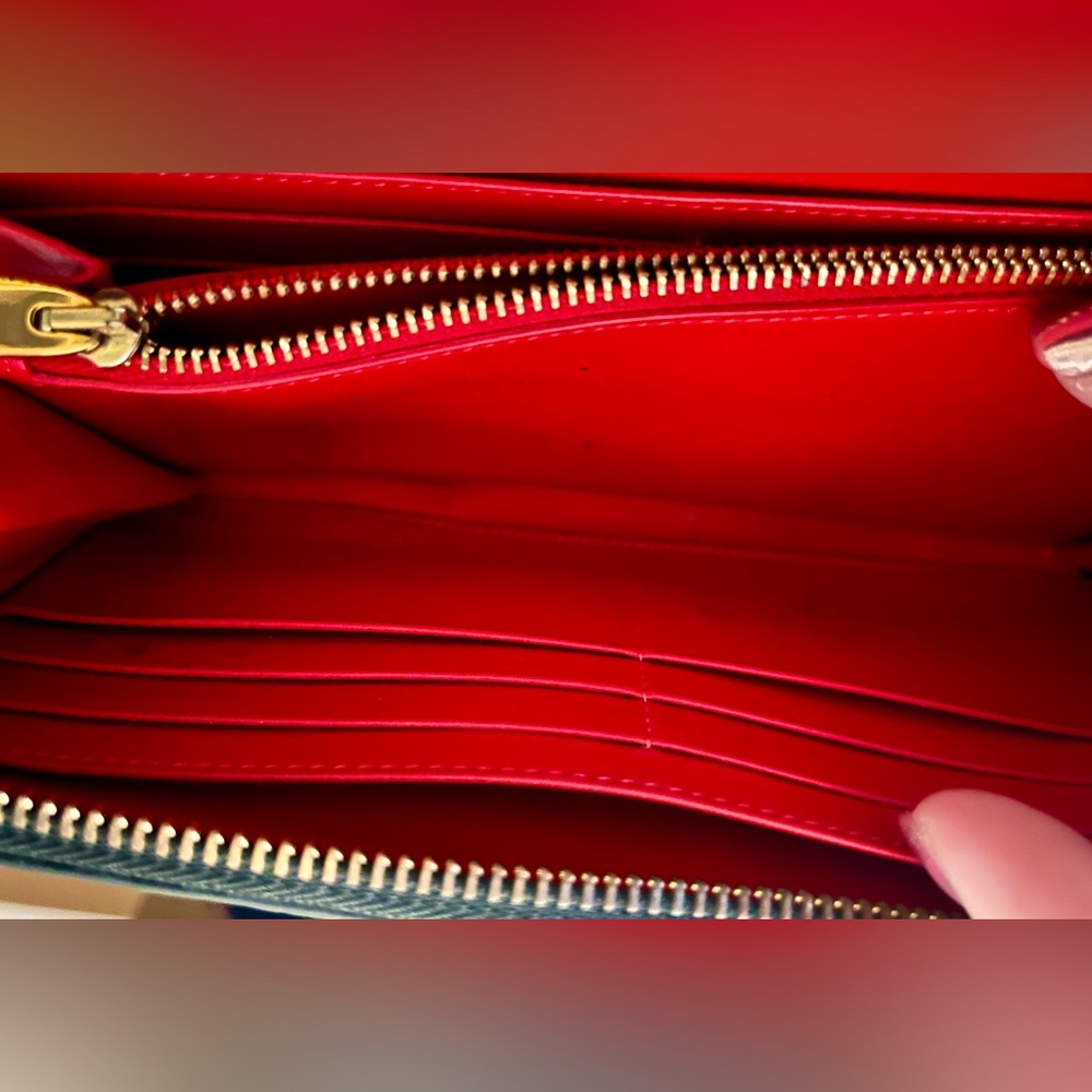 Christian Louboutin Rare Gold Panettone Zip Around Wallet Full Inclusion LN - Picture 11 of 12